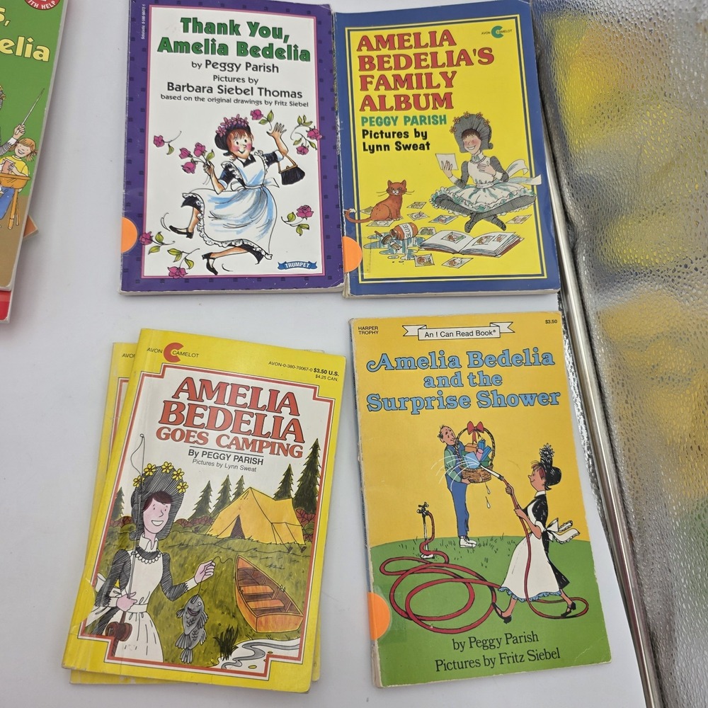 Amelia Bedelia Book Lot 4 Peggy Parish Vintage Paperbacks Childrens Classics
